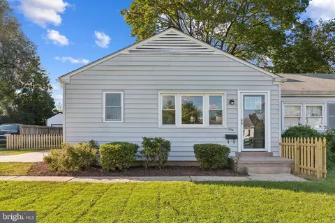 805 Montclaire Ave, Frederick, MD 21701