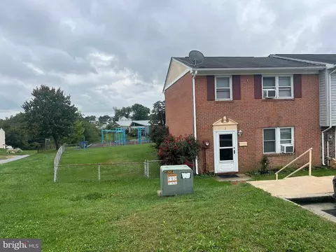 2 Orndorff Dr, Brunswick, MD 21716
