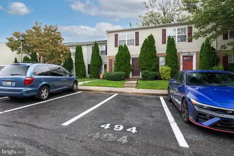 494 Arwell Ct, Frederick, MD 21703 photo 2