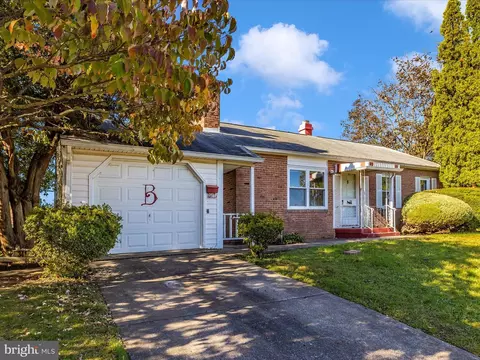 Exterior - 341 Catoctin Ave, Frederick, MD 21701 photo 3 of 11
