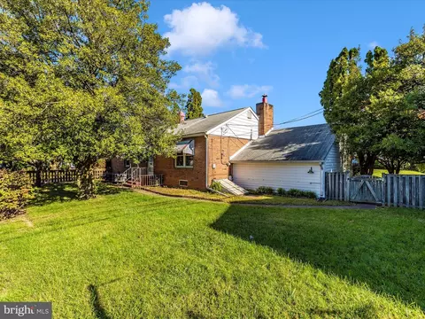 Exterior - 341 Catoctin Ave, Frederick, MD 21701 photo 8 of 11