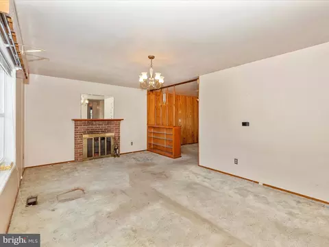 Living - 341 Catoctin Ave, Frederick, MD 21701 photo 4 of 7
