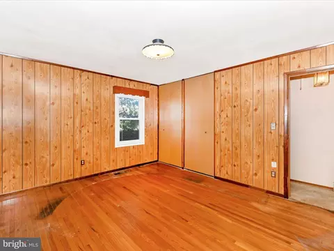 Bedroom - 341 Catoctin Ave, Frederick, MD 21701 photo 2 of 8