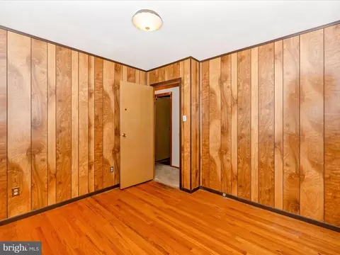 Bedroom - 341 Catoctin Ave, Frederick, MD 21701 photo 7 of 8