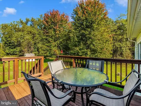Exterior - 10317 Putman Rd, Frederick, MD 21701 photo 5 of 13