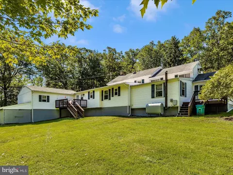Exterior - 10317 Putman Rd, Frederick, MD 21701 photo 3 of 13