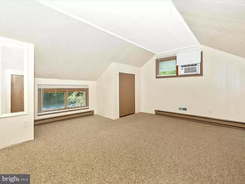 Bedroom - 10317 Putman Rd, Frederick, MD 21701 photo 7 of 7