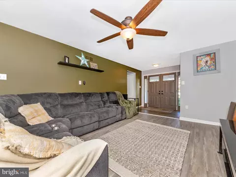 4505 Willow Tree, Middletown, MD 21769 photo 7