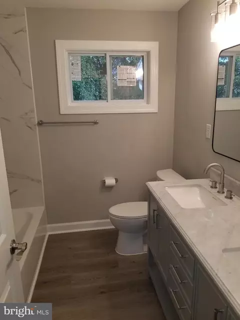 6236 Manor Woods Rd, Frederick, MD 21703 photo 11