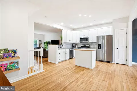 Kitchen - 1715 Algonquin Rd, Frederick, MD 21701 photo 5 of 5
