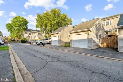 Exterior - 1715 Algonquin Rd, Frederick, MD 21701 photo 8 of 10