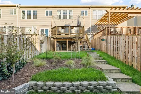 Exterior - 1715 Algonquin Rd, Frederick, MD 21701 photo 4 of 10
