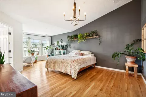 Bedroom - 1715 Algonquin Rd, Frederick, MD 21701 photo 1 of 6