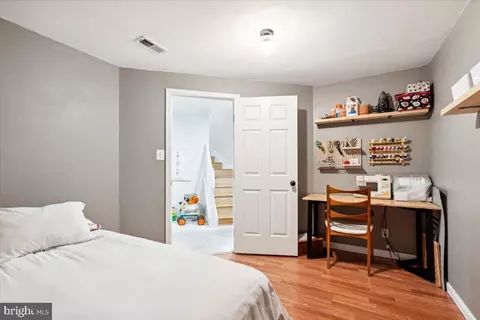 Bedroom - 1715 Algonquin Rd, Frederick, MD 21701 photo 6 of 6