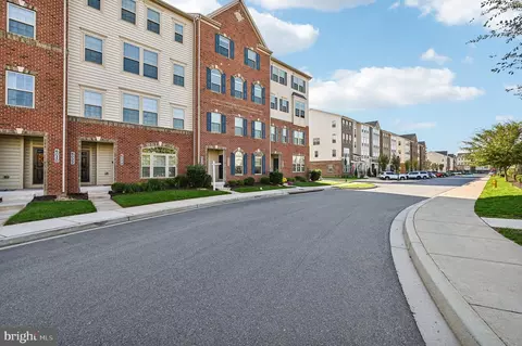 6026 Forum Sq, Frederick, MD 21703 photo 2