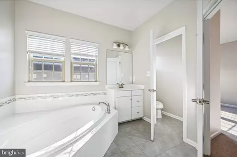 6026 Forum Sq, Frederick, MD 21703 photo 26