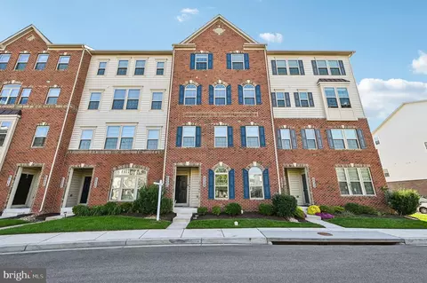 6026 Forum Sq, Frederick, MD 21703