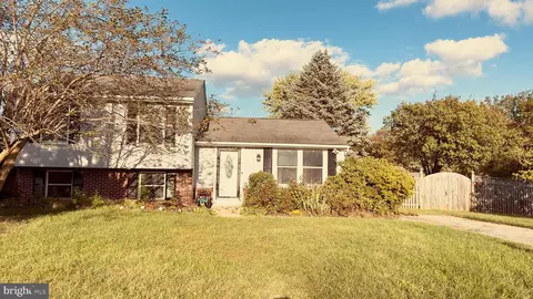 1321 Split Rail Ln, Frederick, MD 21703 photo 3