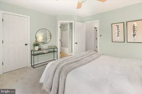 2494 Lakeside Dr, Frederick, MD 21702 photo 18