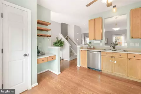 2494 Lakeside Dr, Frederick, MD 21702 photo 15