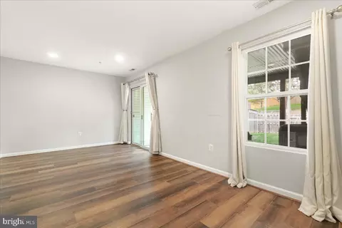 2494 Lakeside Dr, Frederick, MD 21702 photo 28
