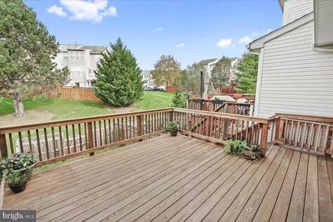 2494 Lakeside Dr, Frederick, MD 21702 photo 8