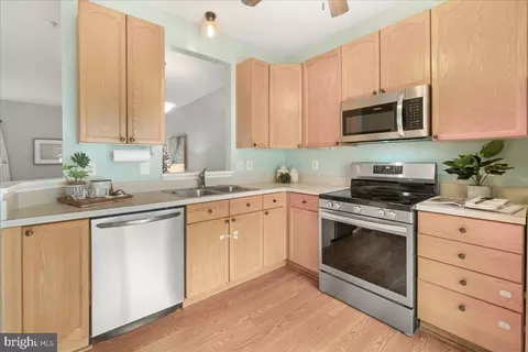 2494 Lakeside Dr, Frederick, MD 21702 photo 16