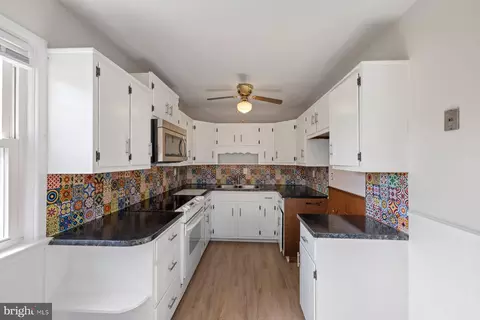 Kitchen - 806 Shawnee Dr, Frederick, MD 21701 photo 1 of 4