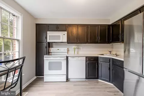 7827 River Run Ct, Frederick, MD 21701 photo 16