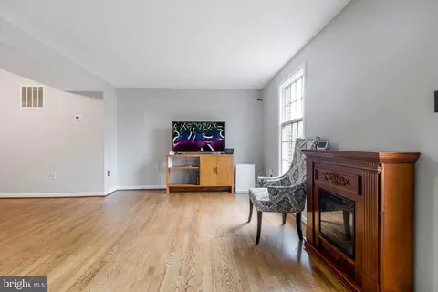 7827 River Run Ct, Frederick, MD 21701 photo 14