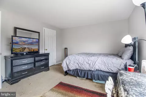 7827 River Run Ct, Frederick, MD 21701 photo 30