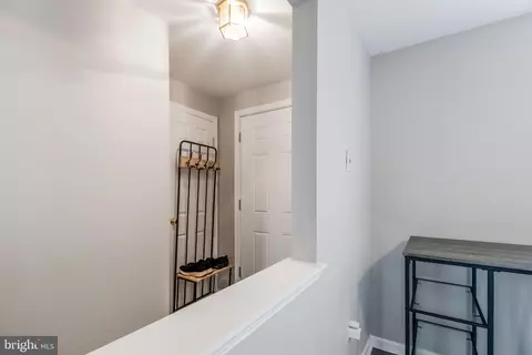 7827 River Run Ct, Frederick, MD 21701 photo 5