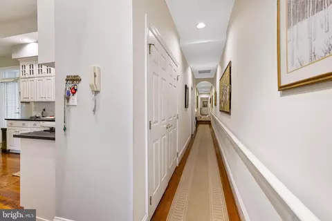 Entry Way - 119 Record St #1, Frederick, MD 21701 photo 4 of 12