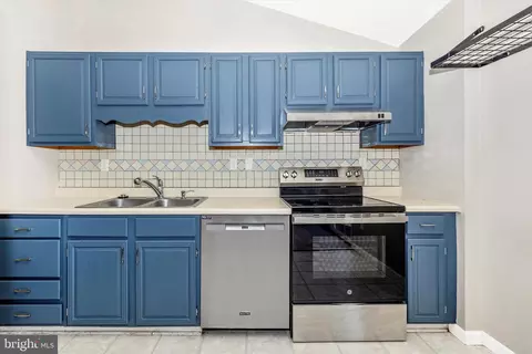 6594 Whetstone Dr, Frederick, MD 21703 photo 19