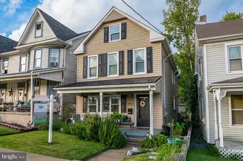 321 E Potomac St, Brunswick, MD 21716