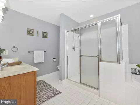 4808 Clarendon Dr, Frederick, MD 21703 photo 28