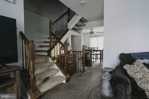 Entry Way - 1599 Saint Lawrence Ct, Frederick, MD 21701 photo 4 of 5