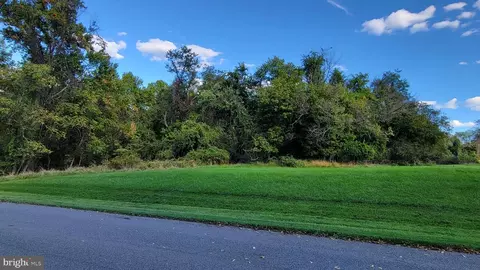 Beall Drive, Frederick, MD 21704 photo 2