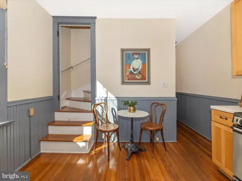 Entry Way - 226 Dill Ave, Frederick, MD 21701 photo 5 of 9