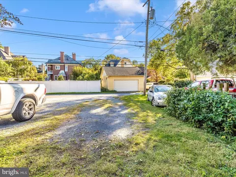 Exterior - 226 Dill Ave, Frederick, MD 21701 photo 14 of 14