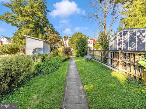 Exterior - 226 Dill Ave, Frederick, MD 21701 photo 13 of 14