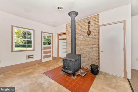 8505 Chestnut Grove Rd, Frederick, MD 21701 photo 20
