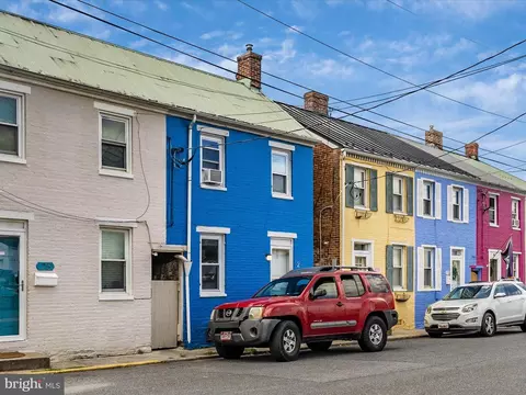 23 Degrange St, Frederick, MD 21701