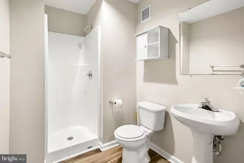 Bath - 1507 S Rambling Way S, Frederick, MD 21701 photo 3 of 3