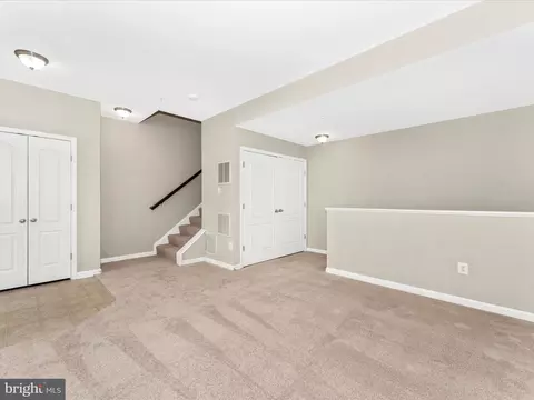 Living - 2621 Osprey, Frederick, MD 21701 photo 2 of 13