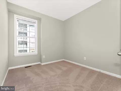 Bedroom - 2621 Osprey, Frederick, MD 21701 photo 4 of 5