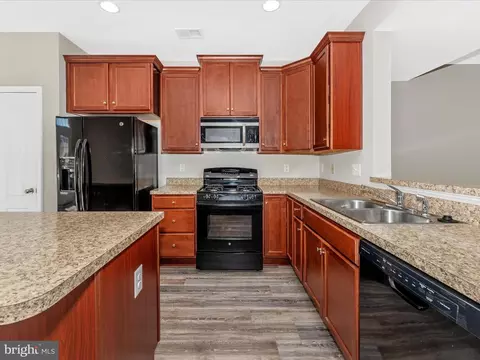 Kitchen - 2621 Osprey, Frederick, MD 21701 photo 5 of 6