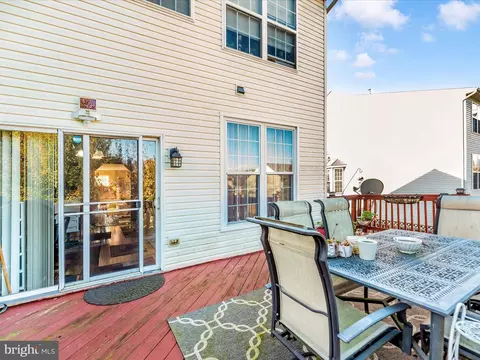 Exterior - 133 Fieldstone Ct, Frederick, MD 21702 photo 4 of 16