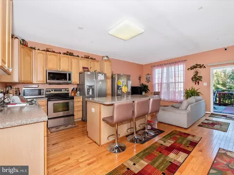 Kitchen - 133 Fieldstone Ct, Frederick, MD 21702 photo 1 of 2