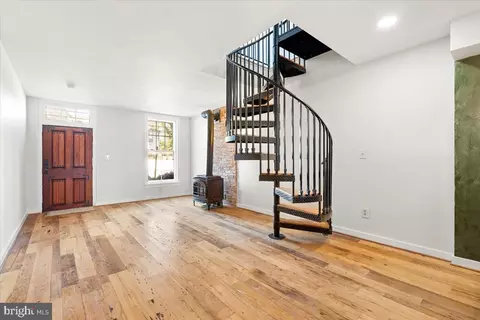 40 S Bentz St, Frederick, MD 21701 photo 6